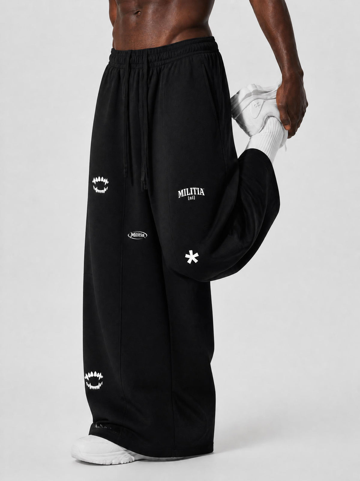 Heavyweight Wide Charm Logo Sweatpants